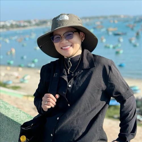 Thiếu Nữ trong Thiếu nữ tính .